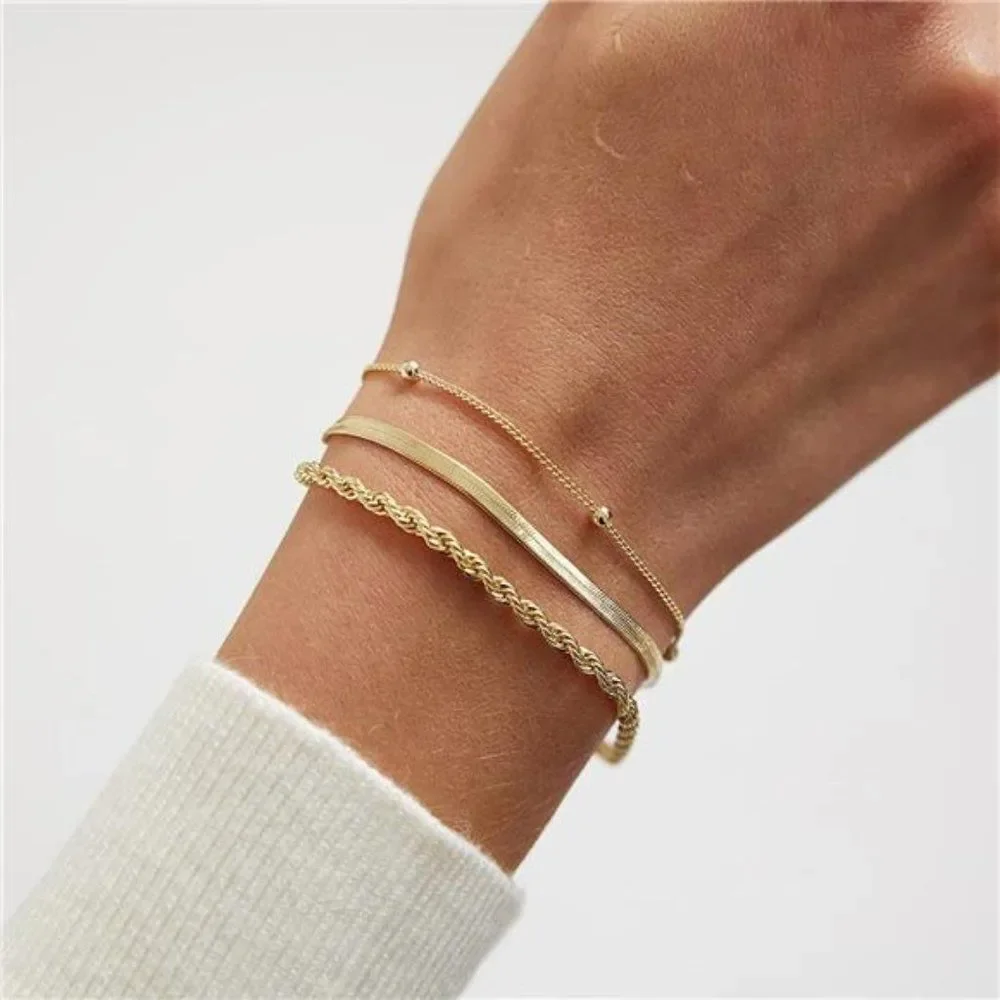 Kyerlyn Gold Bracelets for Women 14K Gold Bracelets Set for Women - Picture 6 of 7